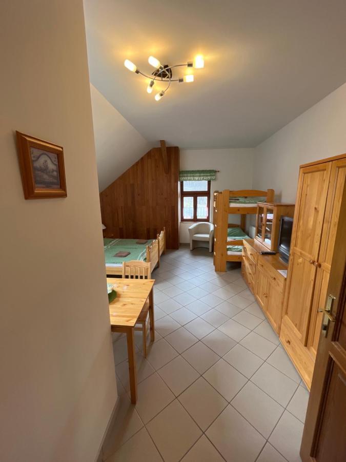 Sokoli Hnizdo Hotell Hlaska Exteriör bild