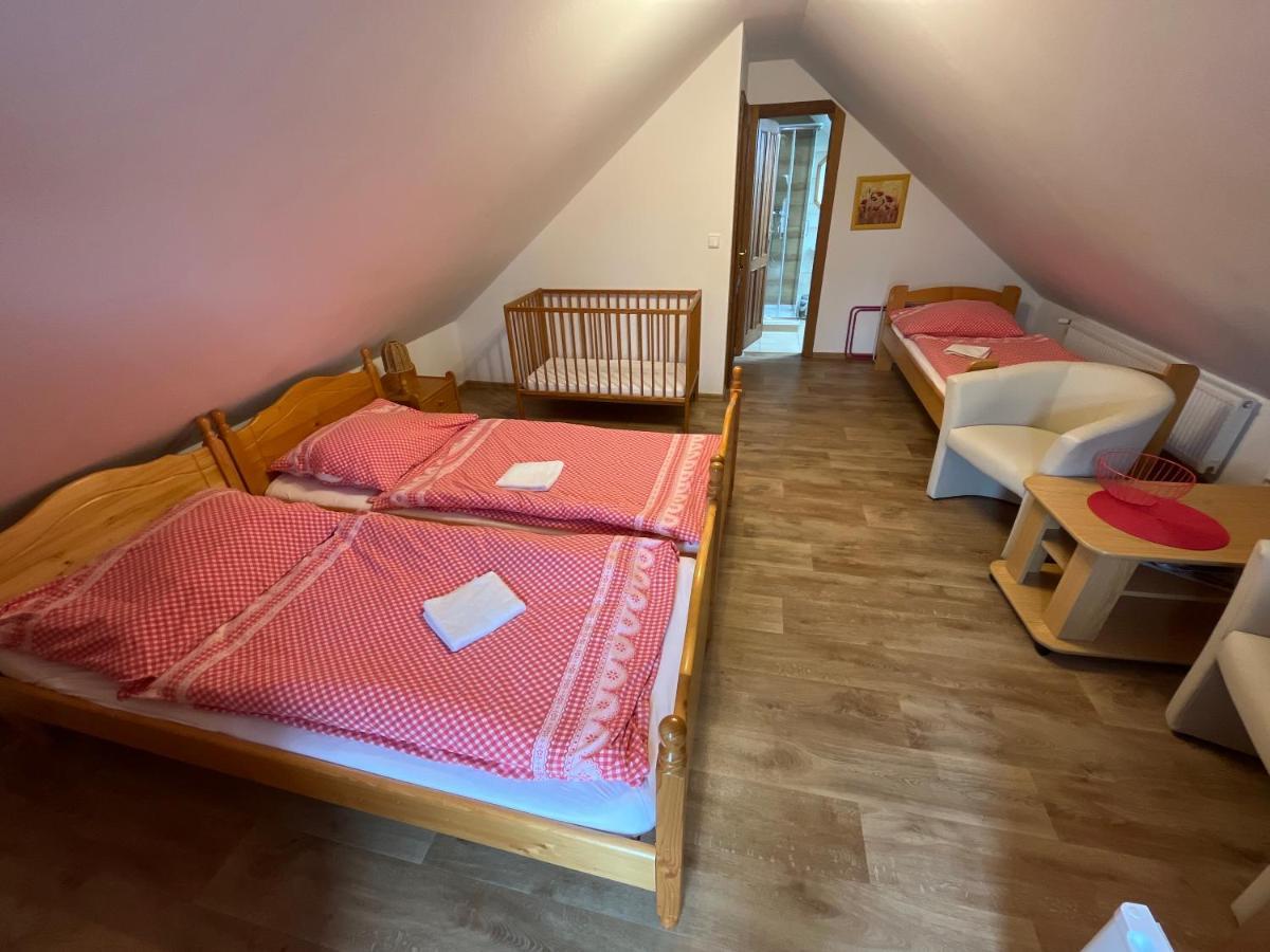 Sokoli Hnizdo Hotell Hlaska Exteriör bild