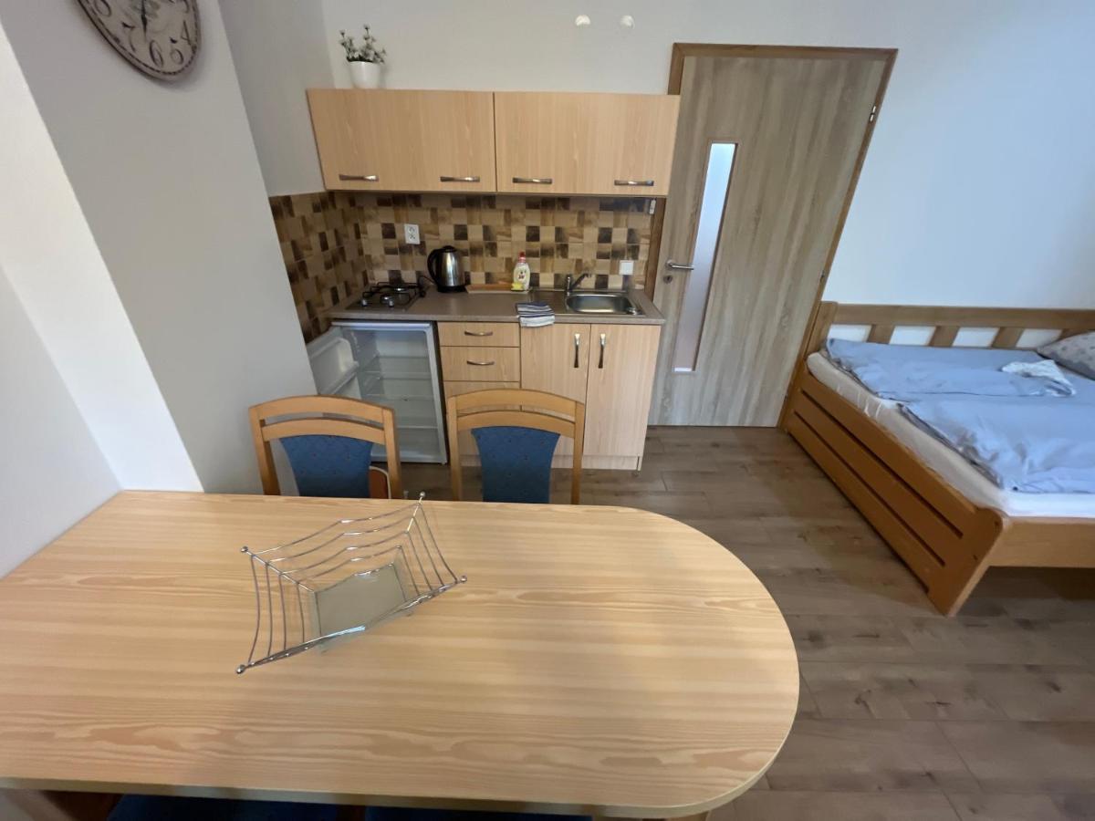Sokoli Hnizdo Hotell Hlaska Exteriör bild